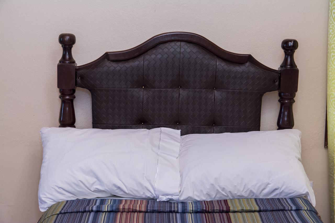 Windjammer International Cuisine & Comfort Inn Georgetown Luaran gambar
