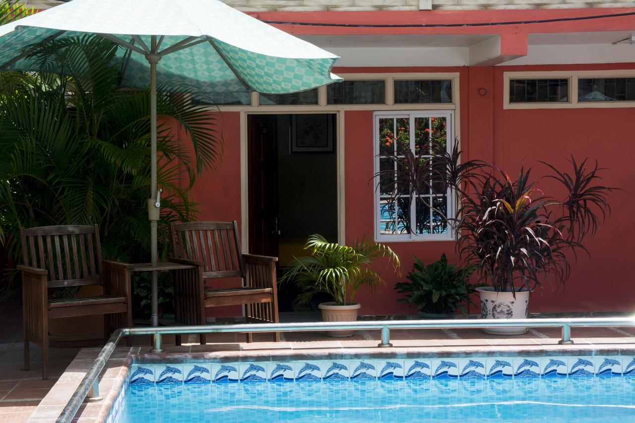 Windjammer International Cuisine & Comfort Inn Georgetown Luaran gambar