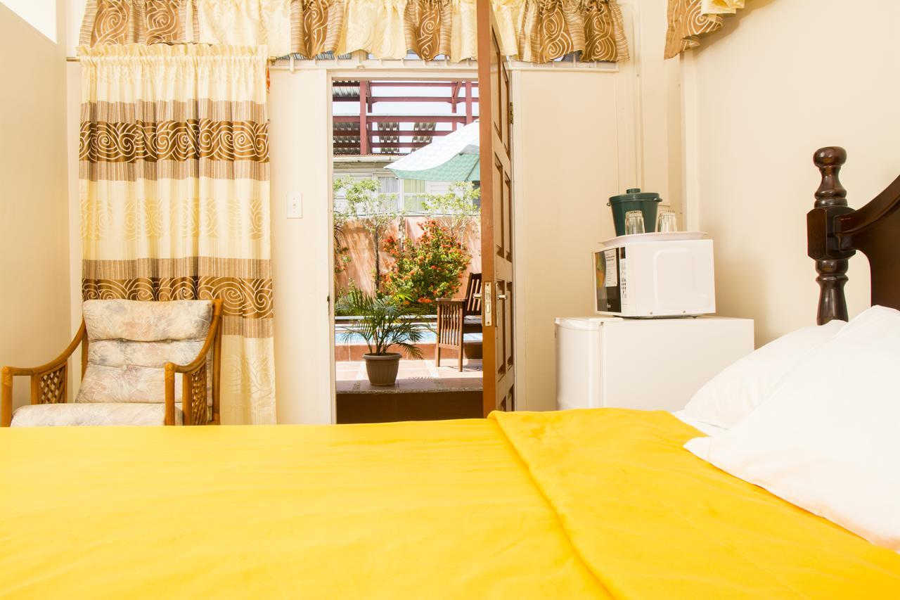 Windjammer International Cuisine & Comfort Inn Georgetown Luaran gambar